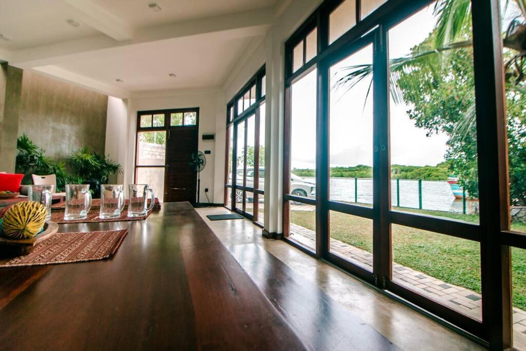 Aurora Lagoon Front نيجومبو المظهر الخارجي الصورة